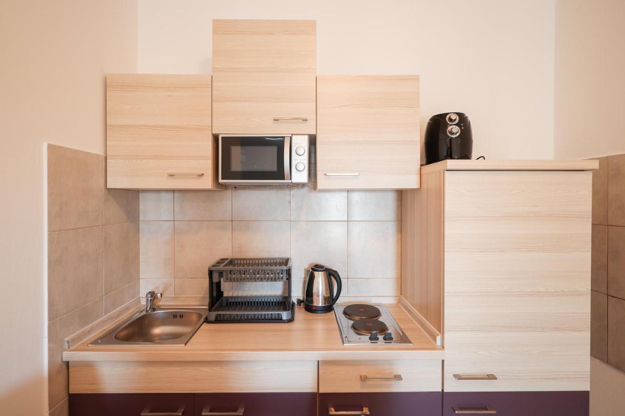 Apartments Miky Врси Екстер'єр фото